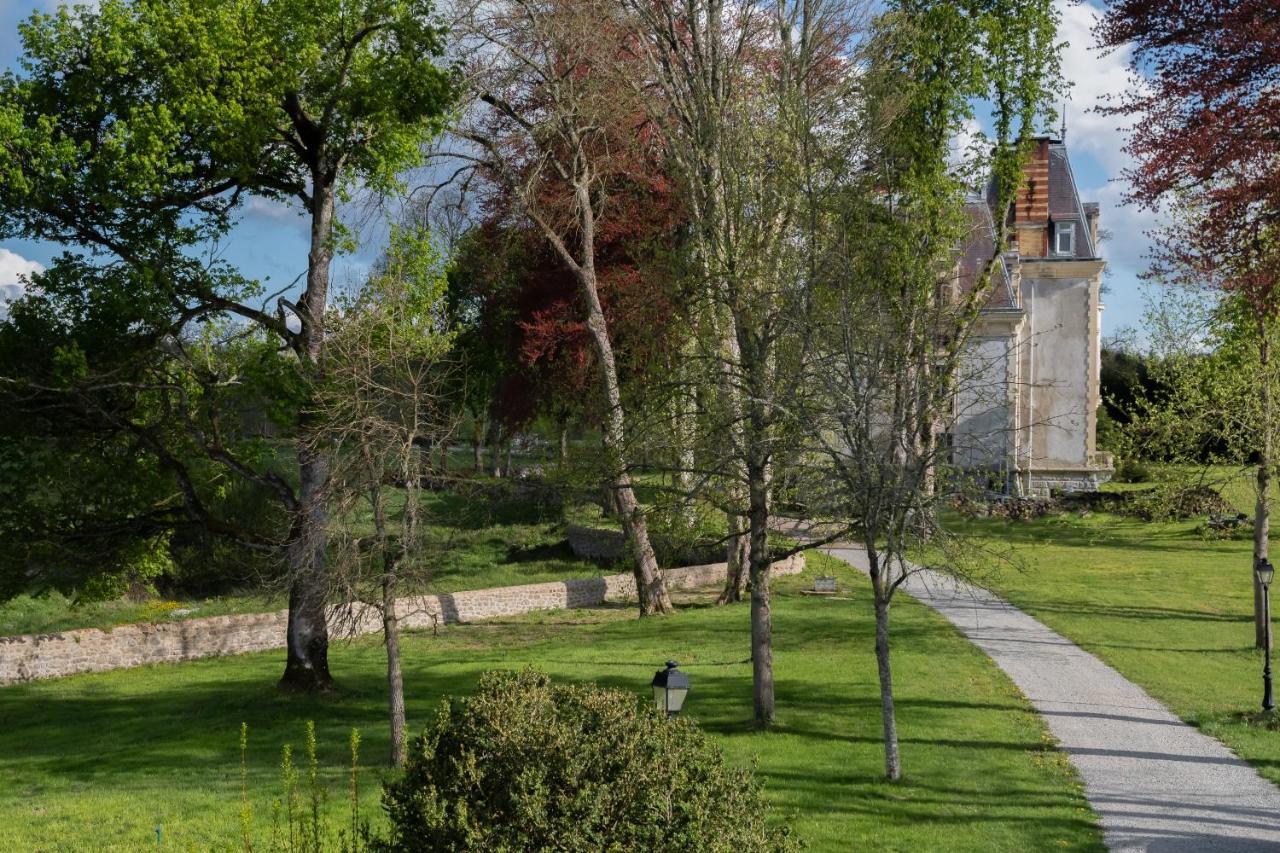 Chateau De Chazelpaud Saint-Bard Exteriér fotografie